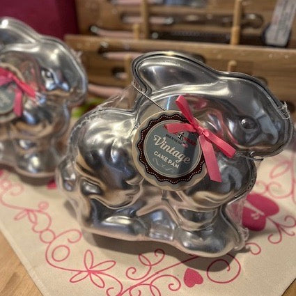 Bunny Cake Pan